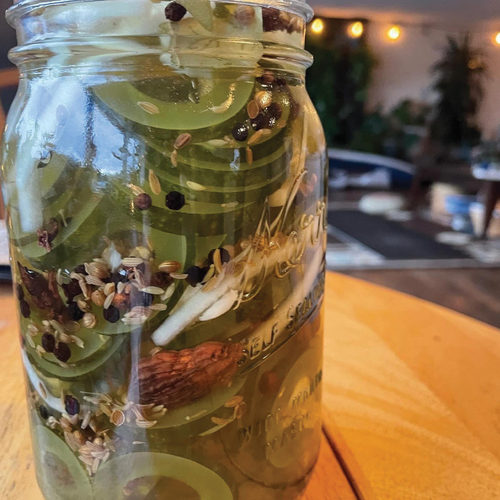 Bull Kelp Pickles